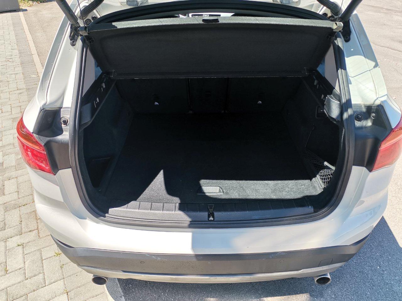 BMW X1 xdrive20d Business auto