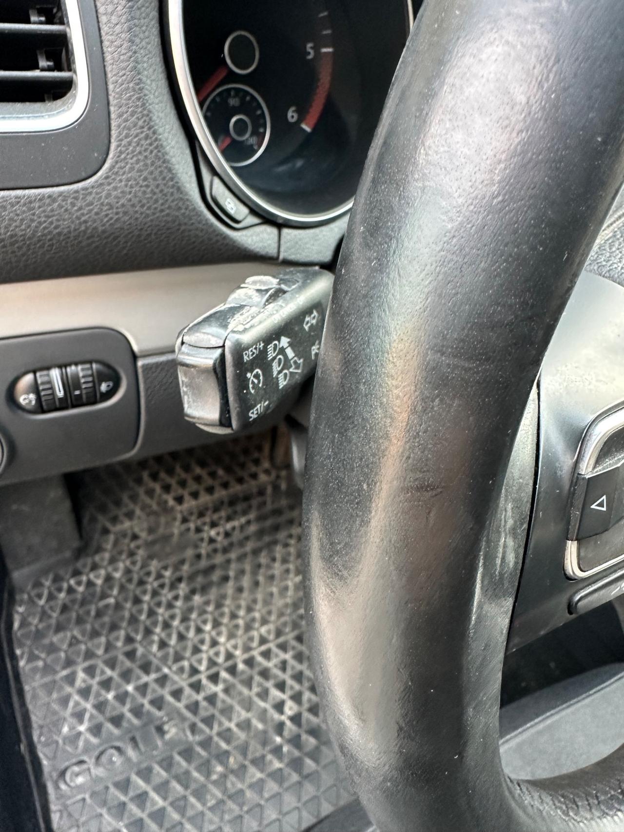 Volkswagen Golf 1.6 TDI DPF 5p. Highline