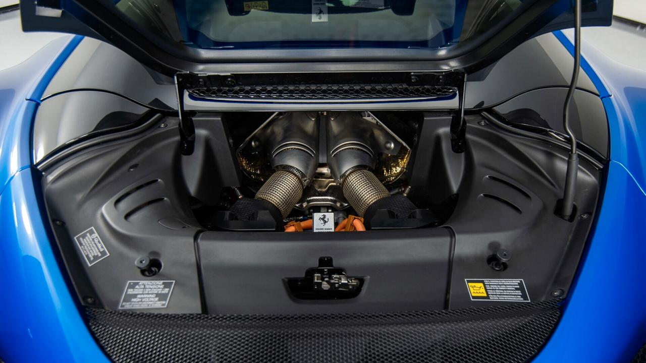 Ferrari 296 GTS NOLEGGIO LUNGO TERMINE - LEASING FULL INCLUSIVE