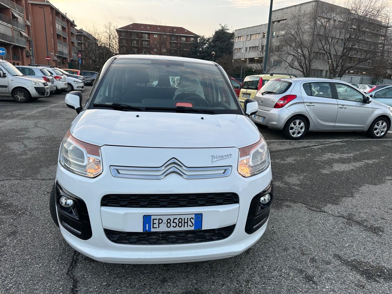 Citroen C3 Picasso C3 Picasso 1.4 VTi 95 metano della casa