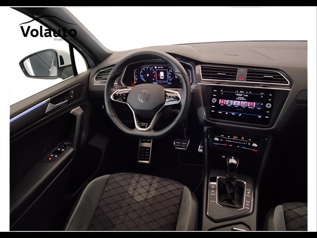 VOLKSWAGEN Tiguan II 2021 - Tiguan 1.5 tsi R-Line 150cv dsg