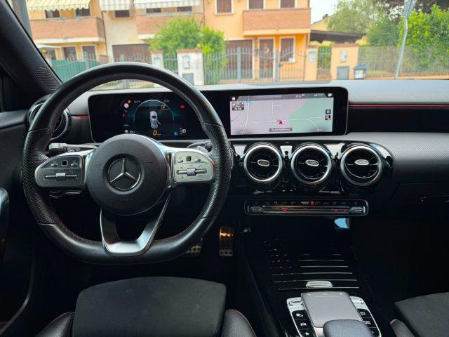 MERCEDES-BENZ A 200 Premium Automatic