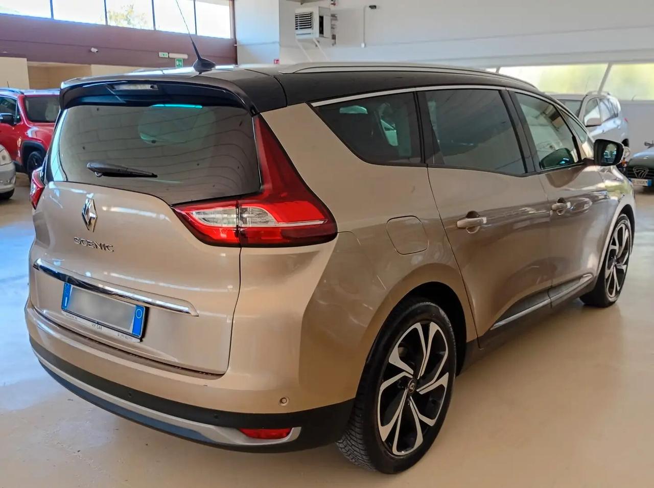 Renault Grand Scenic dCi 160 CV EDC Energy Bose