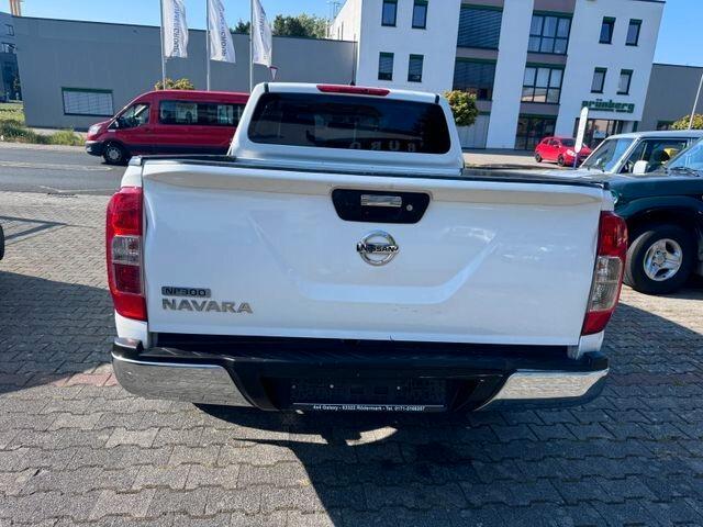 Nissan Navara 2.3 dCi 4WD King Cab N-Connecta