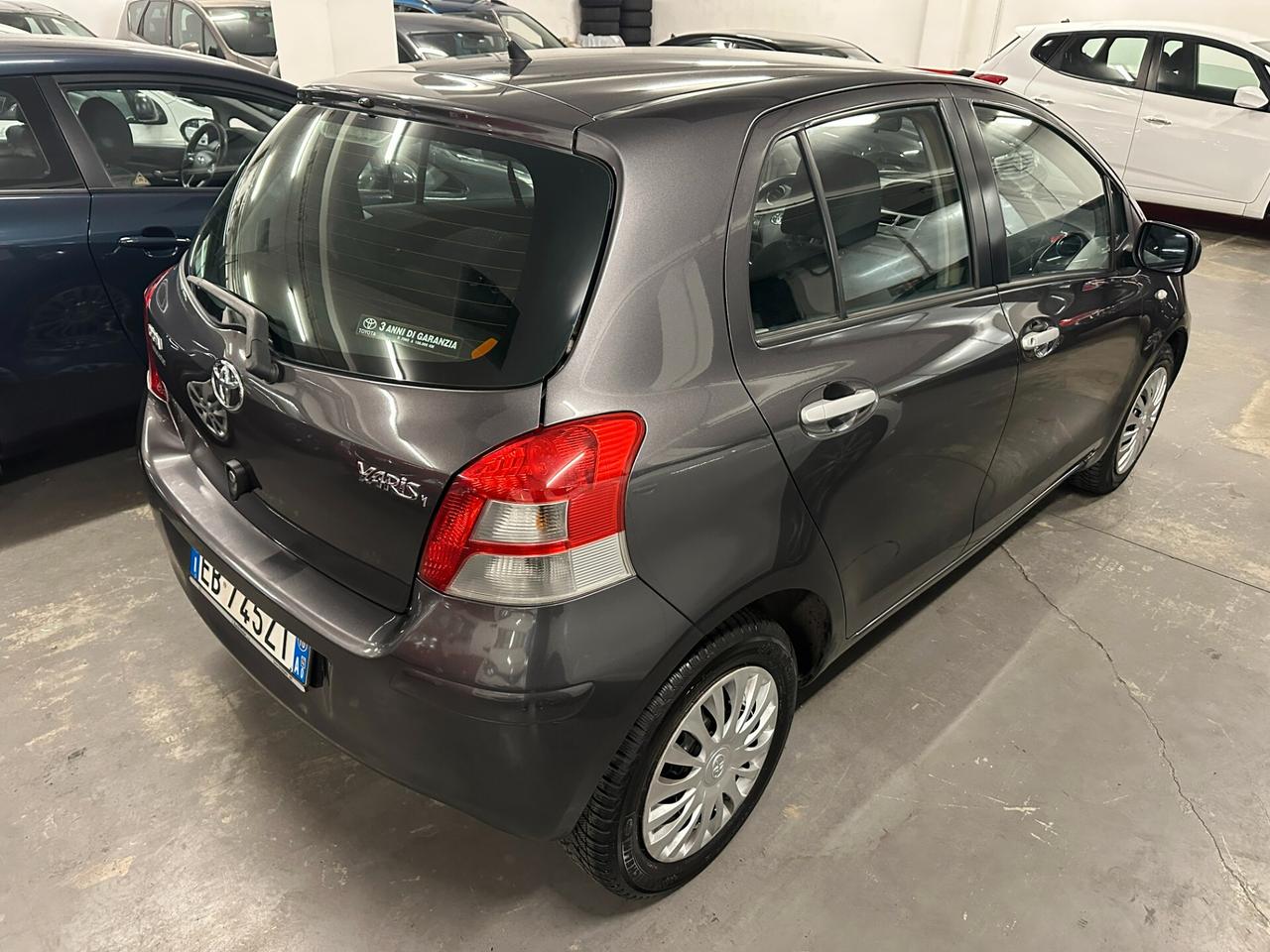 Toyota Yaris 1.3 5 porte Sol