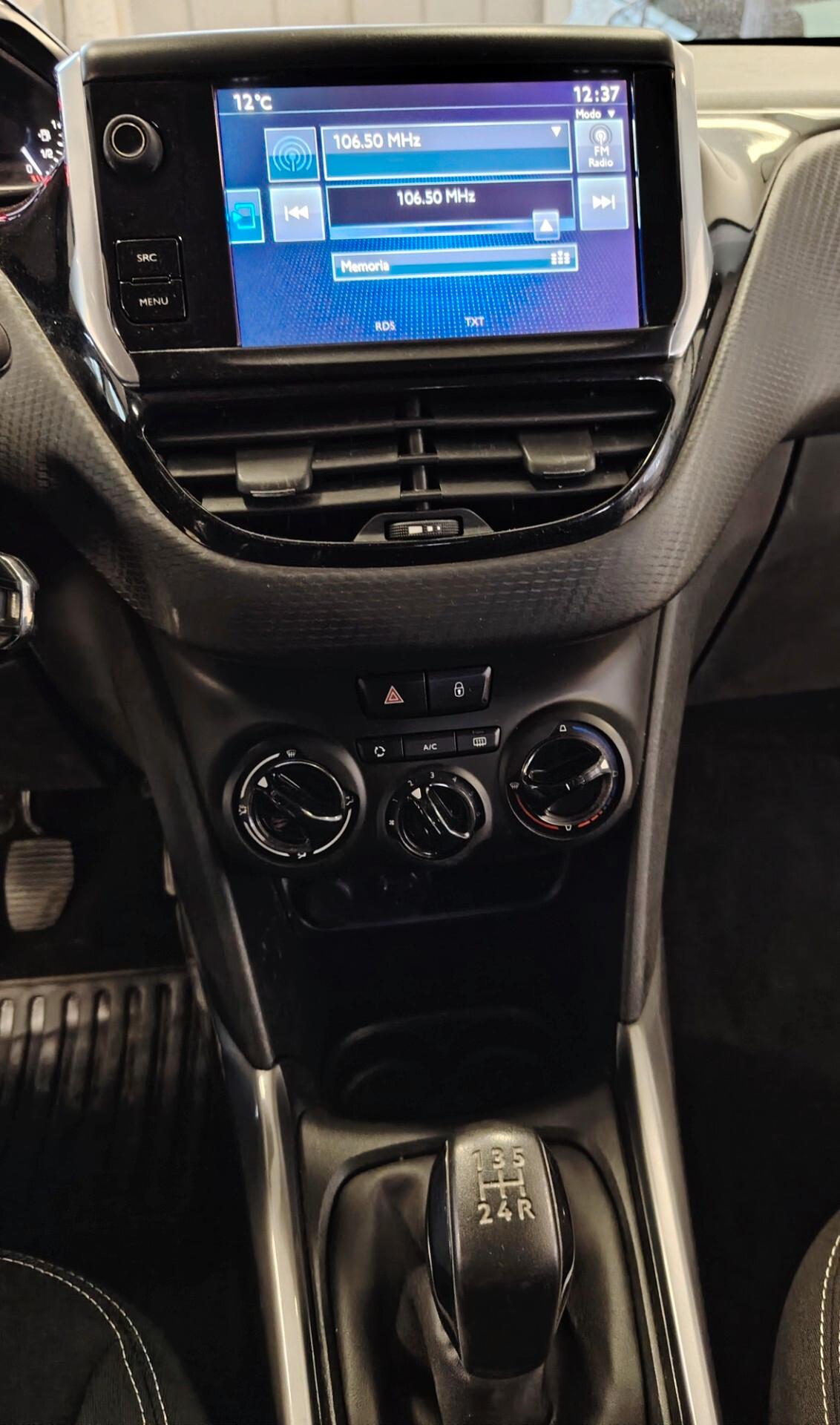Peugeot 2008 PureTech 82 Active