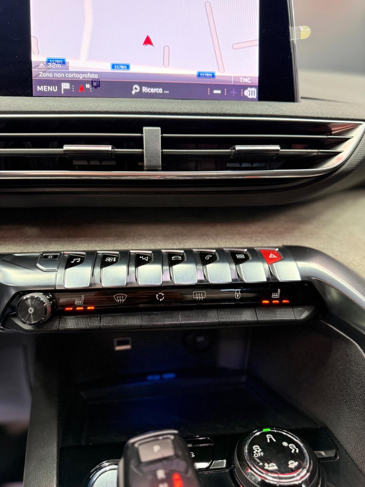 Peugeot 3008 BlueHDi 180 CV EAT8 GT 2018