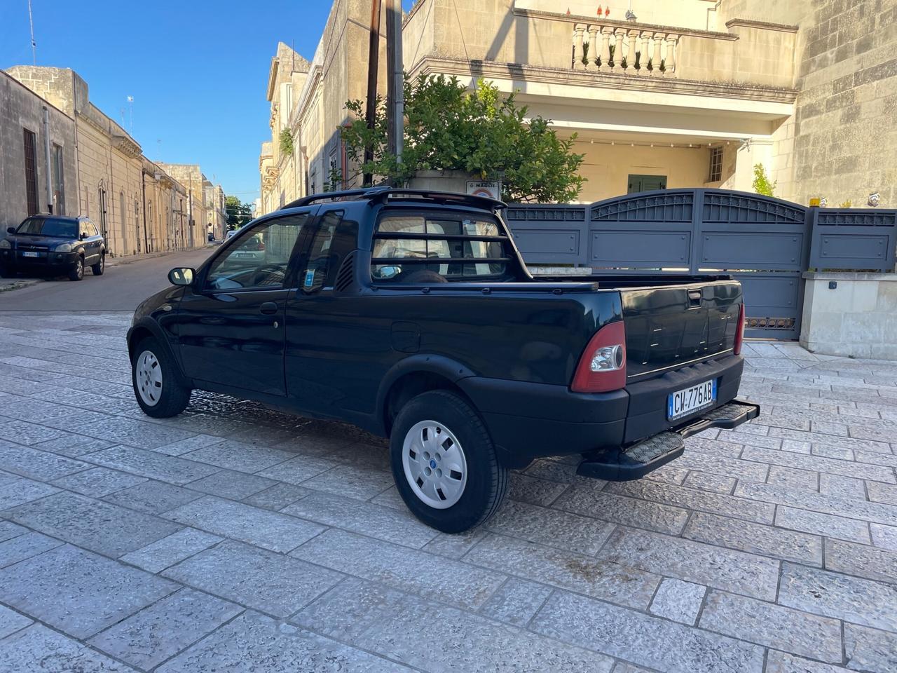 Fiat Strada 1.9 JTD