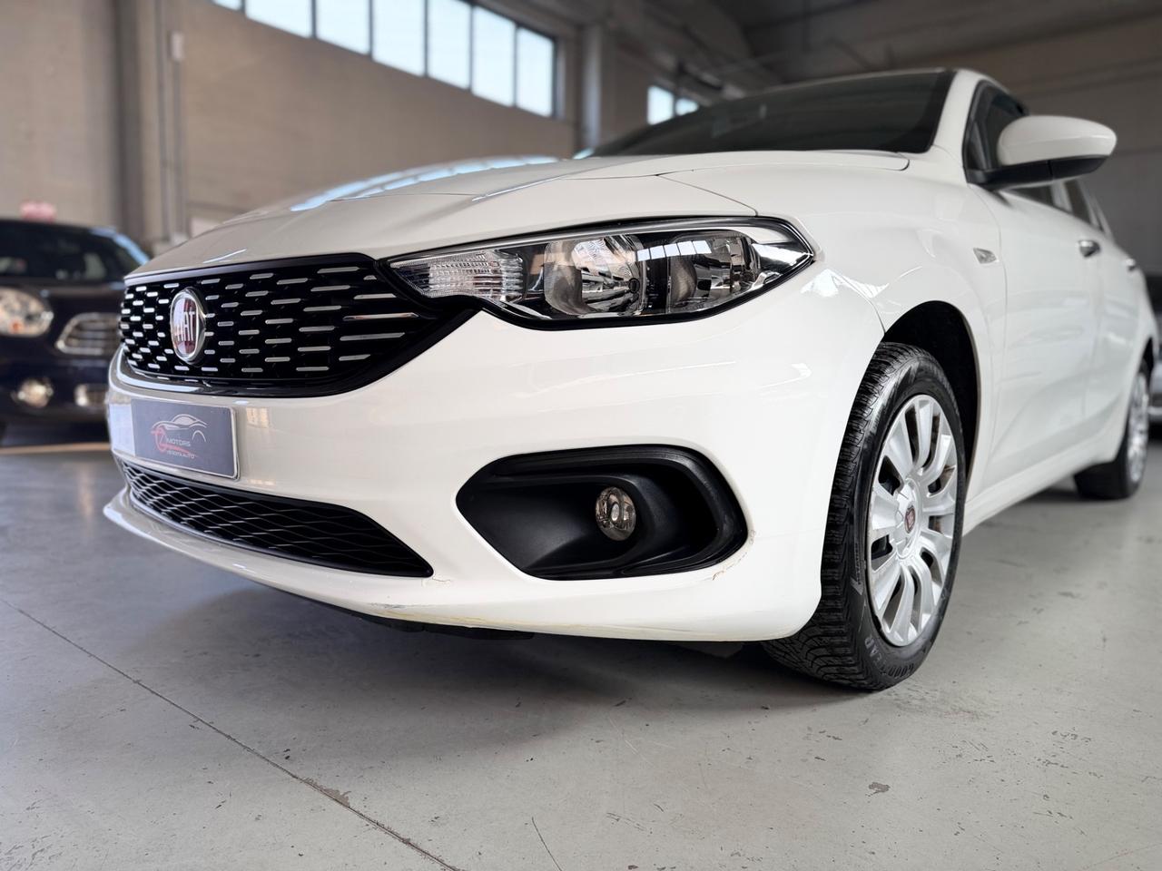 Fiat Tipo 1.4 T-Jet 120CV GPL 5 porte Lounge NEOPATENTATI