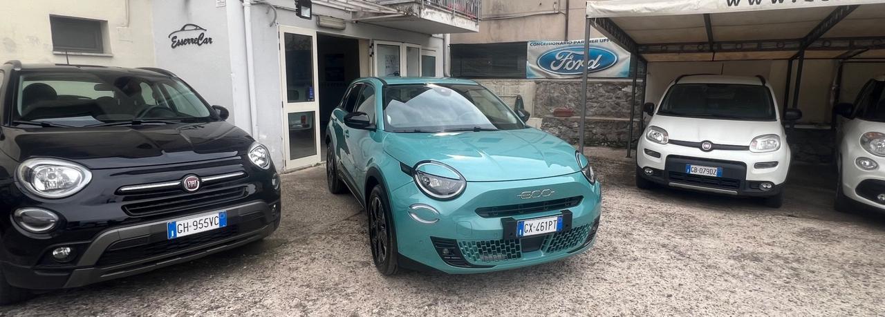 Fiat 600 Hybrid 100 CV DCT MHEV La Prima