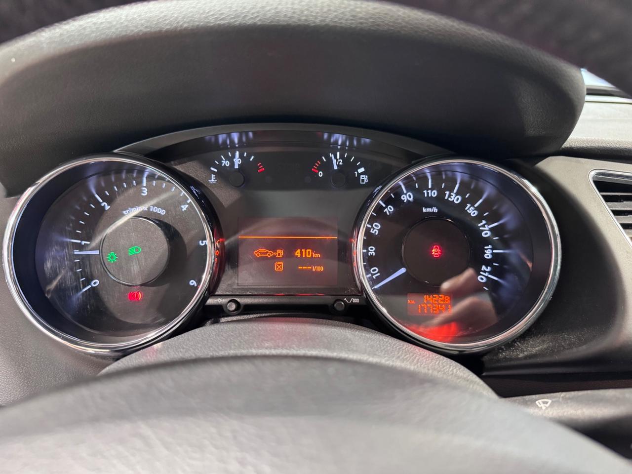 Peugeot 3008 2.0 HDi 150CV Allure gancio traino