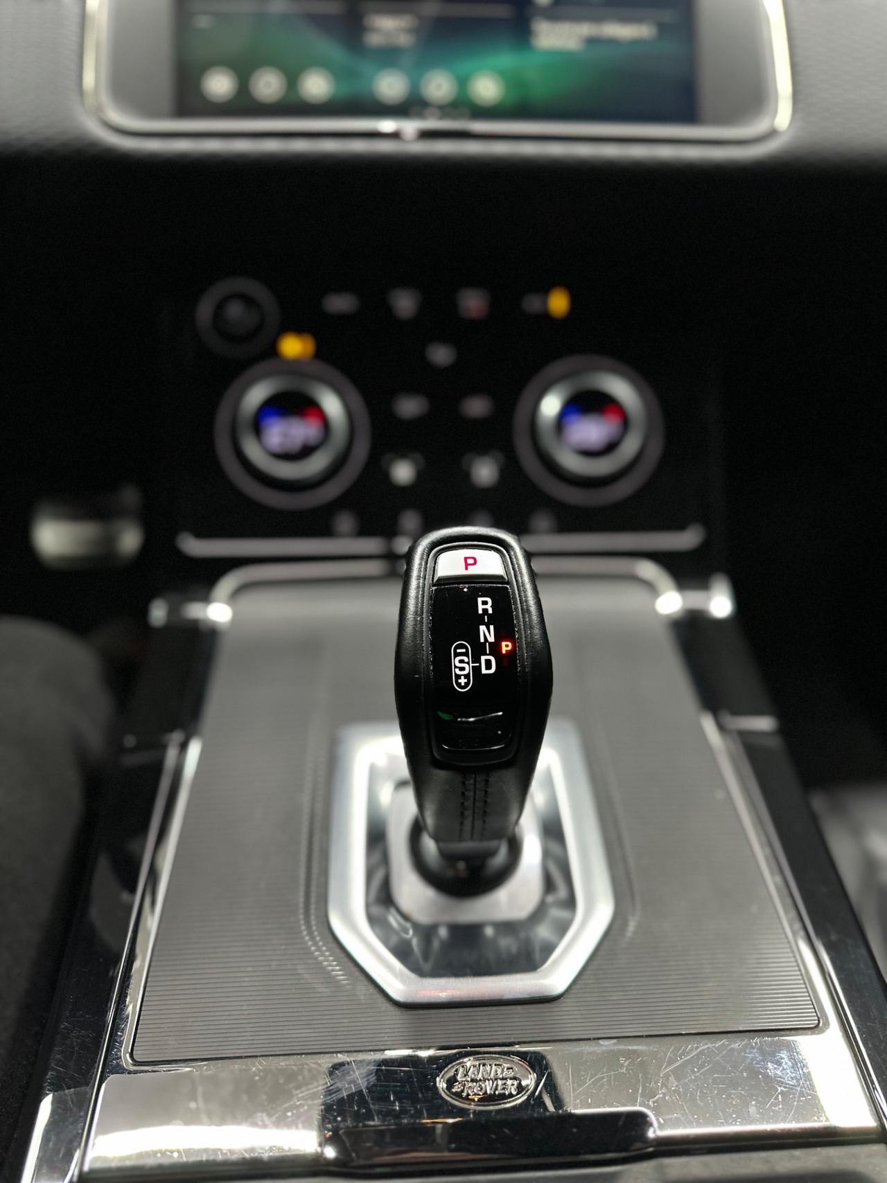 Land Rover Range Evoque 2.0D I4-L.Flw 150CV AWD Aut R-Dynamic HSE