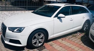 Audi A4 Avant 35 TDI S tronic S line edition