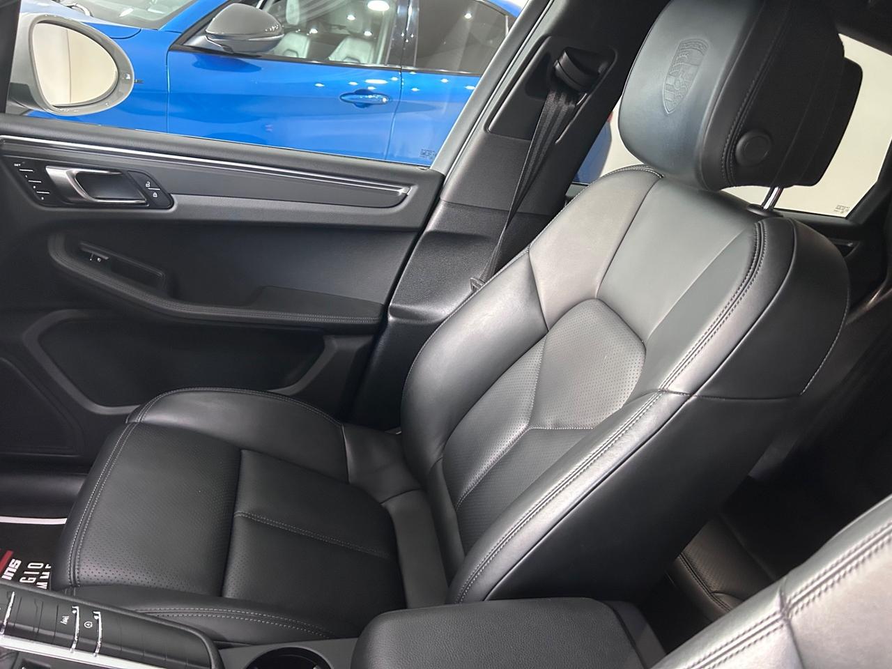 Porsche Macan 2.0 allestimento Full