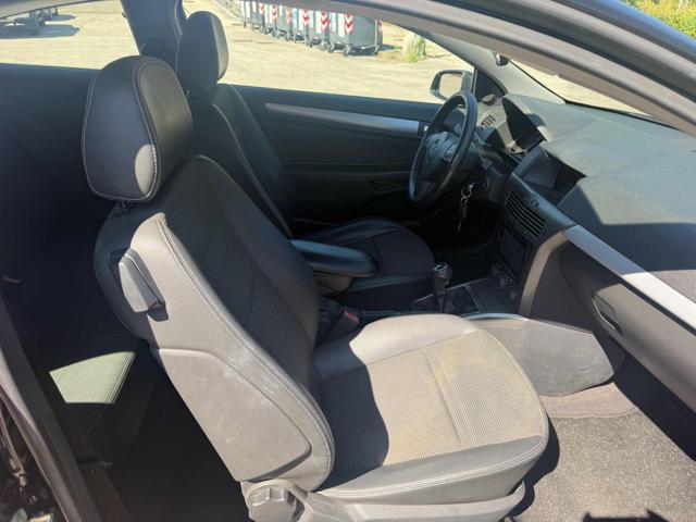 OPEL Astra GTC 1.7 CDTI 101CV 3p Cosmo Bellissima