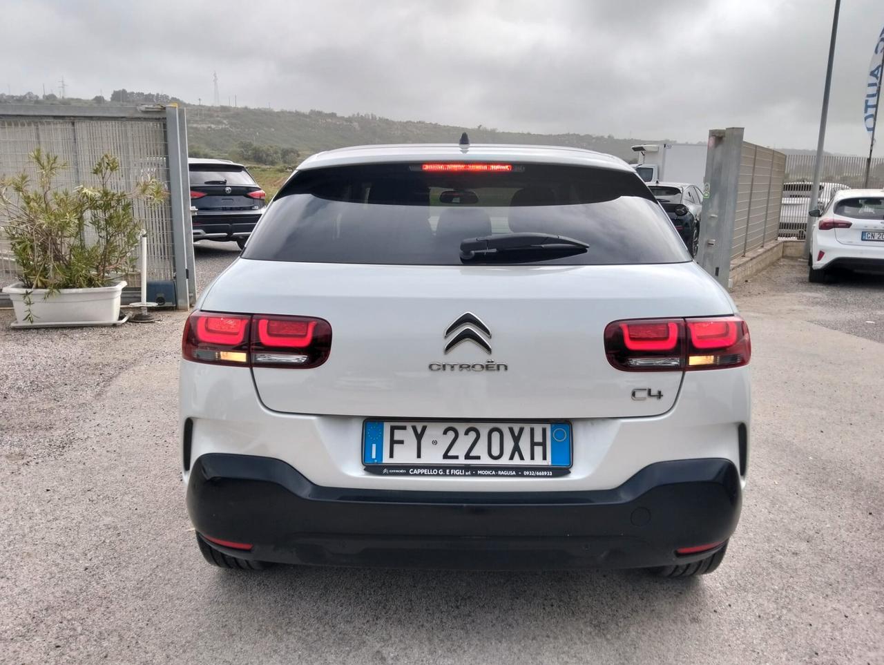 Citroen C4 Cactus BlueHDi 100 S&S Shine Pack