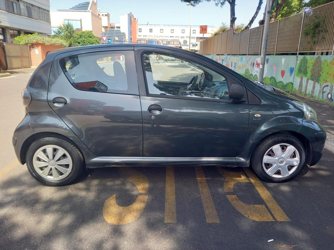 Toyota Aygo 58.000KM ORIGINALI GARANZIA 12 MESI