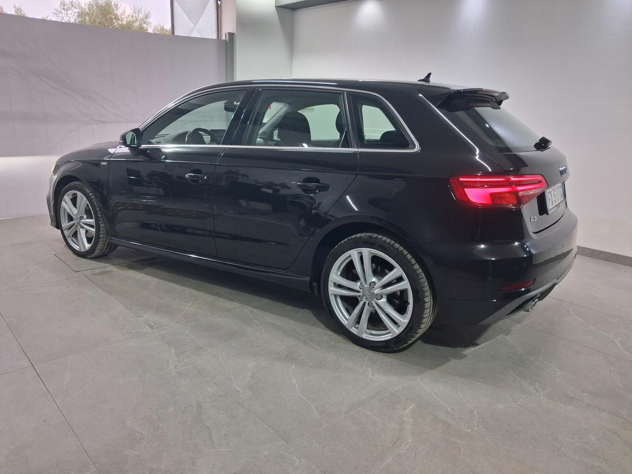 Audi A3 SPB 30 TDI S tronic s line iva deducibile