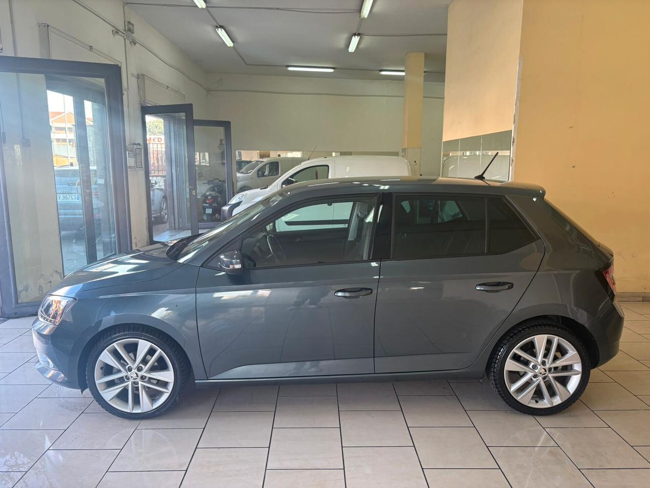 Skoda Fabia 1.2 TSI Style Full Navi EURO6
