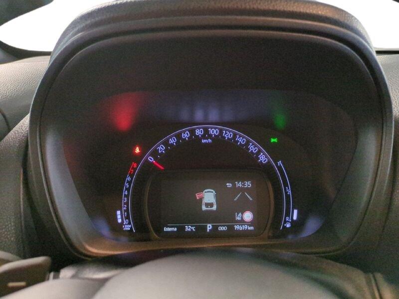 Toyota Aygo X 1.0B (72 CV) Lounge Air S-CVT