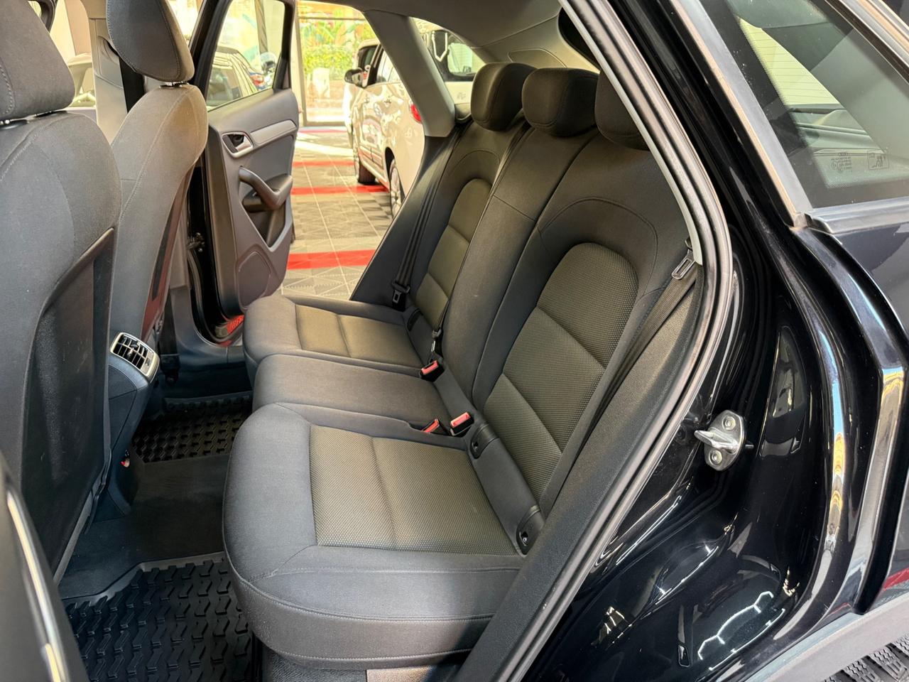 Audi Q3 2.0 TDI quattro TETTO - FABIANOAUTO