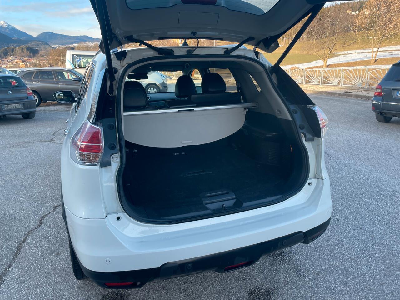 Nissan X-Trail 1.6 dCi 4WD Tekna