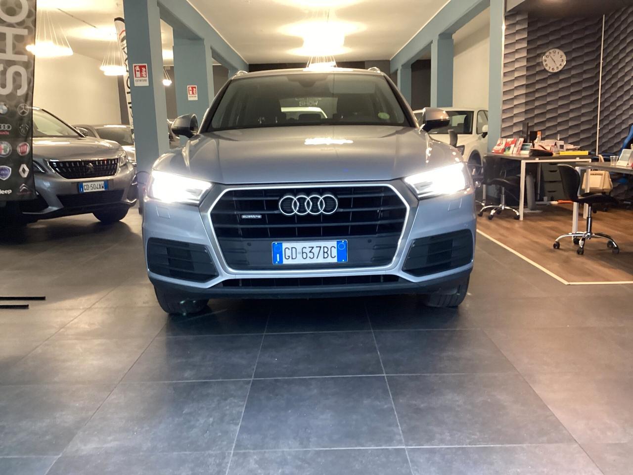 Audi Q5 35 TDI quattro S tronic Business