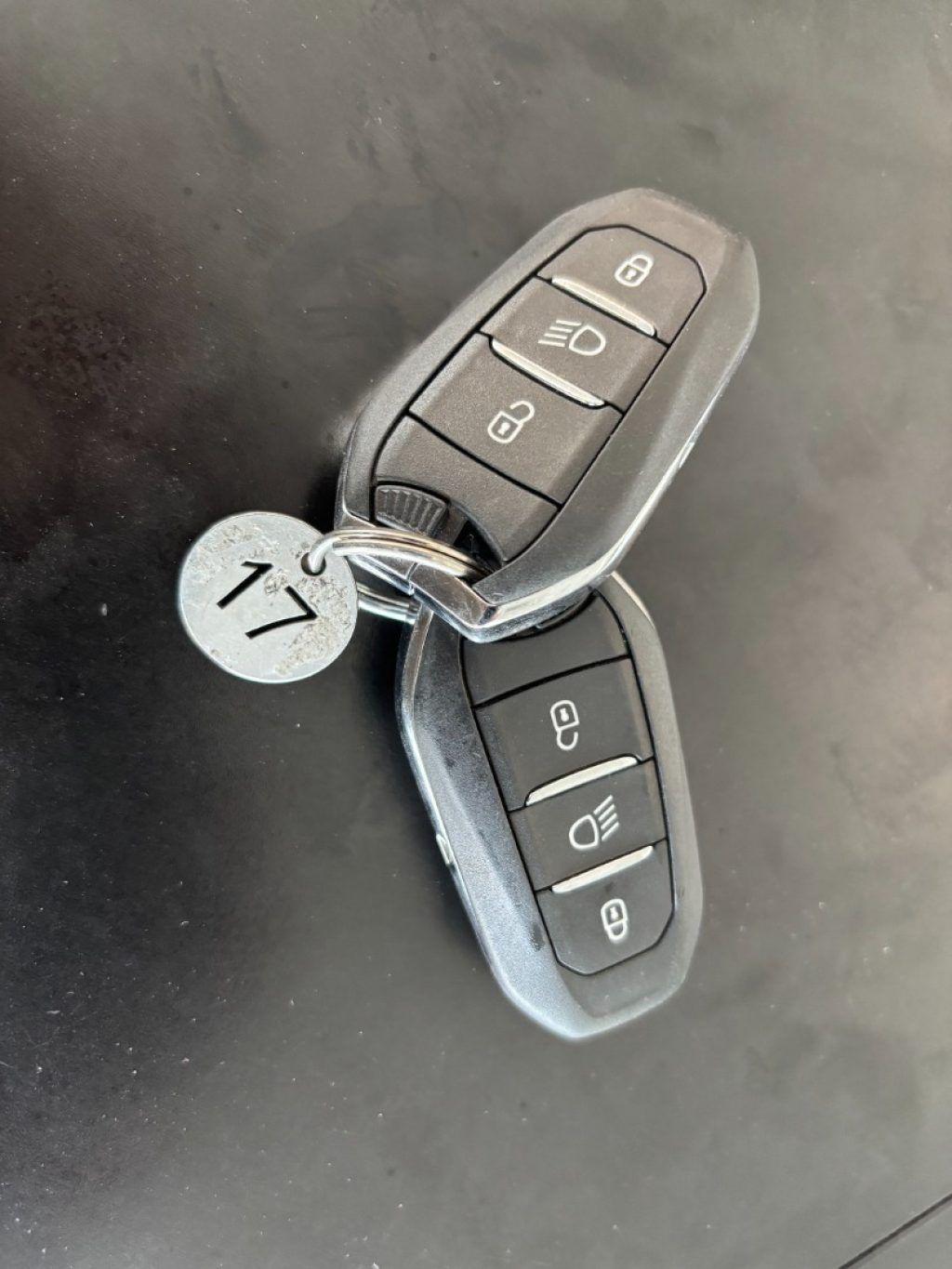 Citroen C4 1.5 Diesel EAT8 Max Automatico