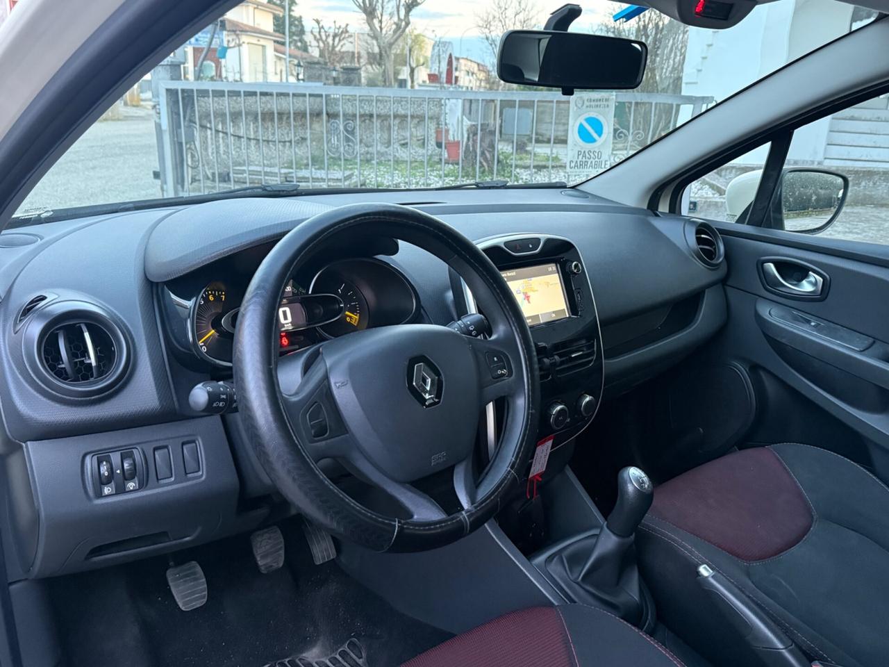 Renault Clio 1.2 75 CV EURO 6b Neopatentati 2015