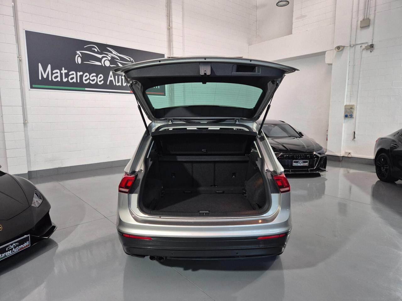 Volkswagen Tiguan 2.0 150cv 4Motion DSG CarPlay RADAR Finanziabile