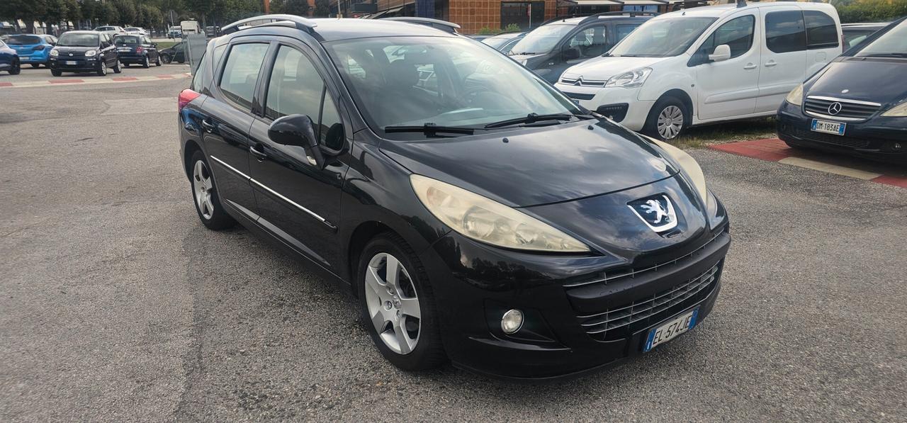 Peugeot 207 1.6 8V HDi 93CV SW Ciel Allure