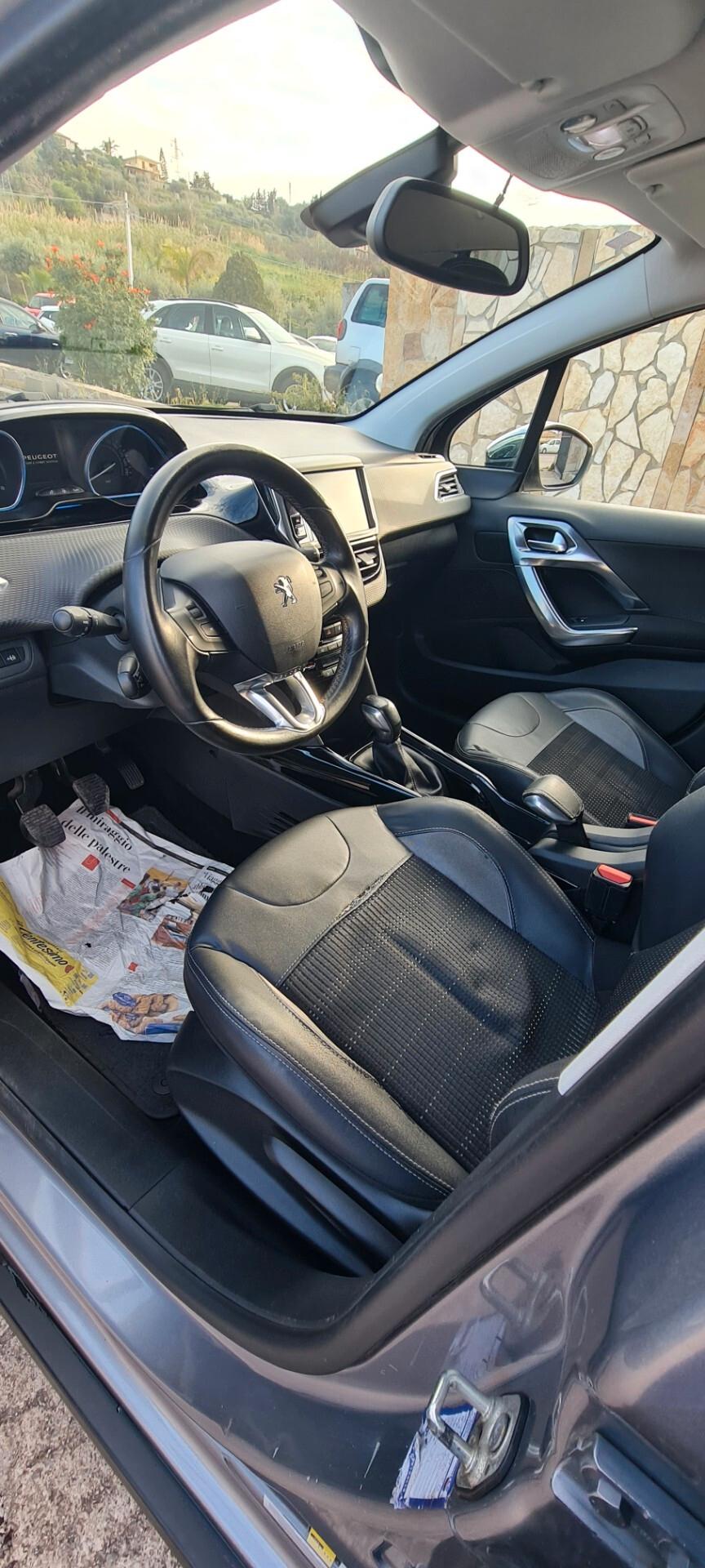 Peugeot 2008 1.6 e-HDi 92 CV unico proprietario 130.000 km