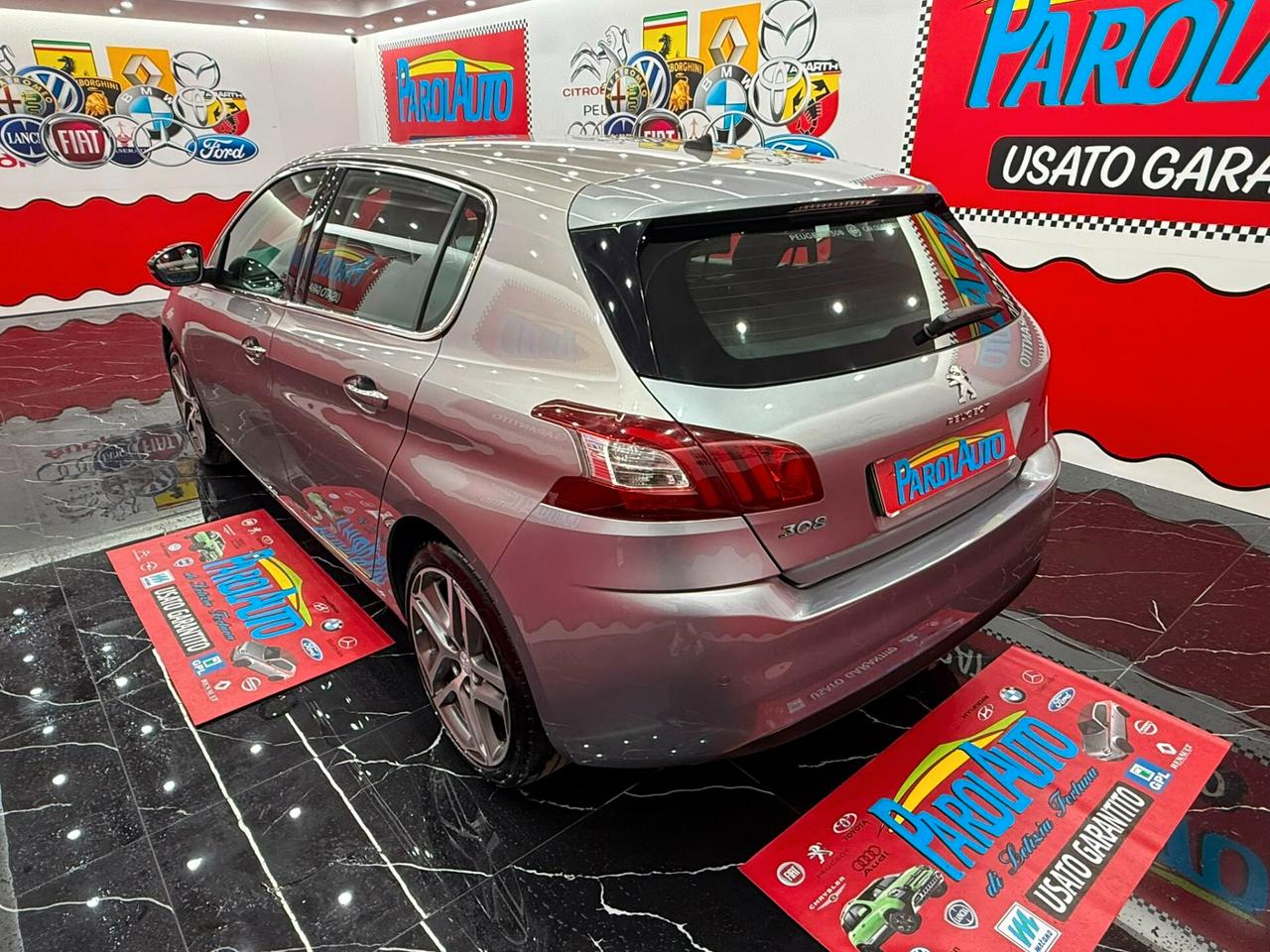 Peugeot 308 1.2 131cv Turbo Allure - 2014