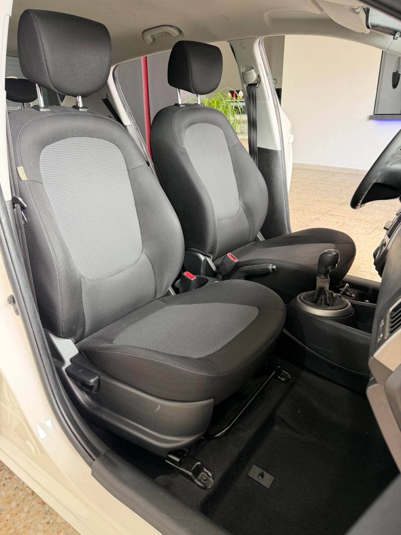 Hyundai i20 1.4 Turbo Diesel 2012