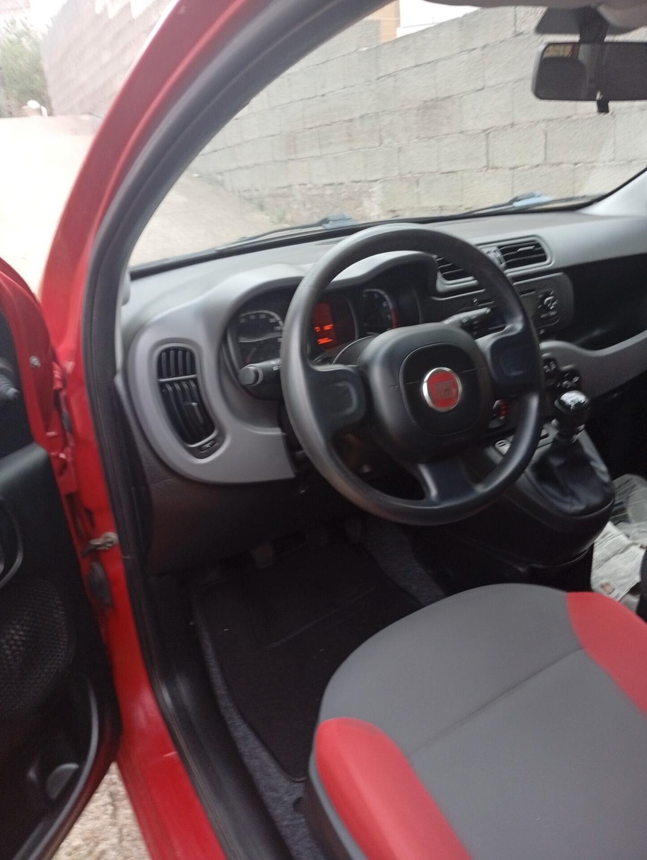 Fiat Panda 1.2 Pop FINANZIABILE A PARTIRE DA 85€ AL MESE