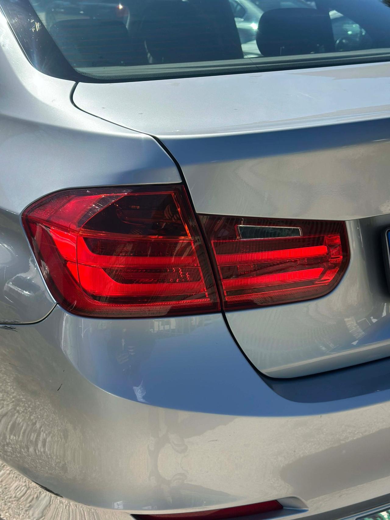 Bmw 320d LUXURY KMCERT UNICOPR KMCERT