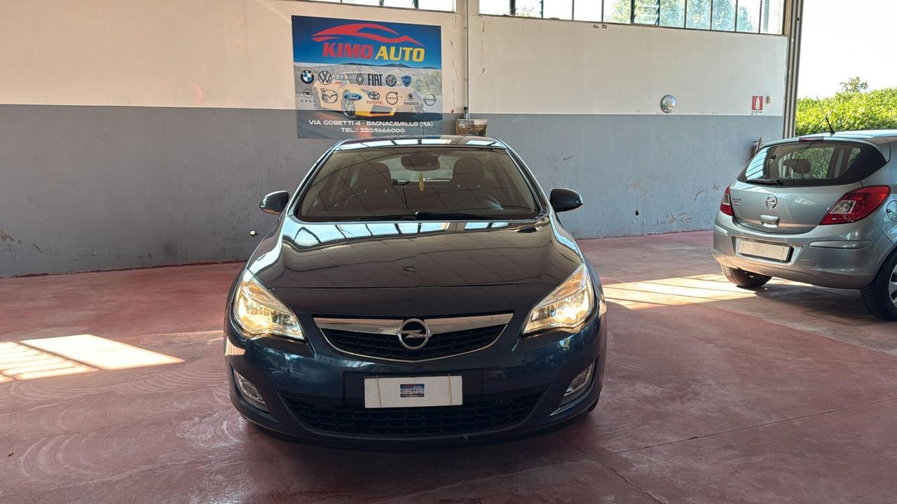 Opel Astra 1.4 100CV 5 porte Elective