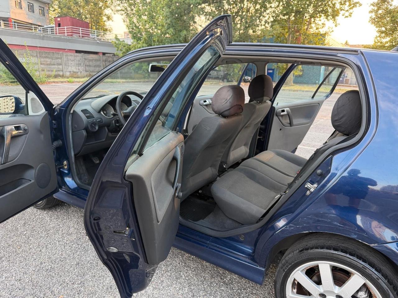 Volkswagen Polo 1.4 16V cat 5p. Highline