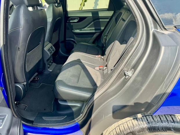 JAGUAR F-Pace 2.0 D 180 CV aut. R-Sport