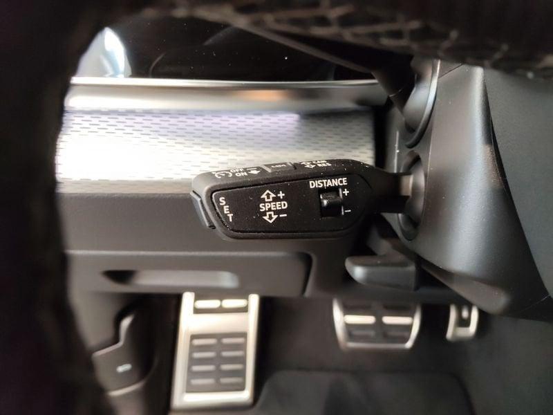 Audi Q8 SUV 55 TFSI e quattro tiptronic S line edition