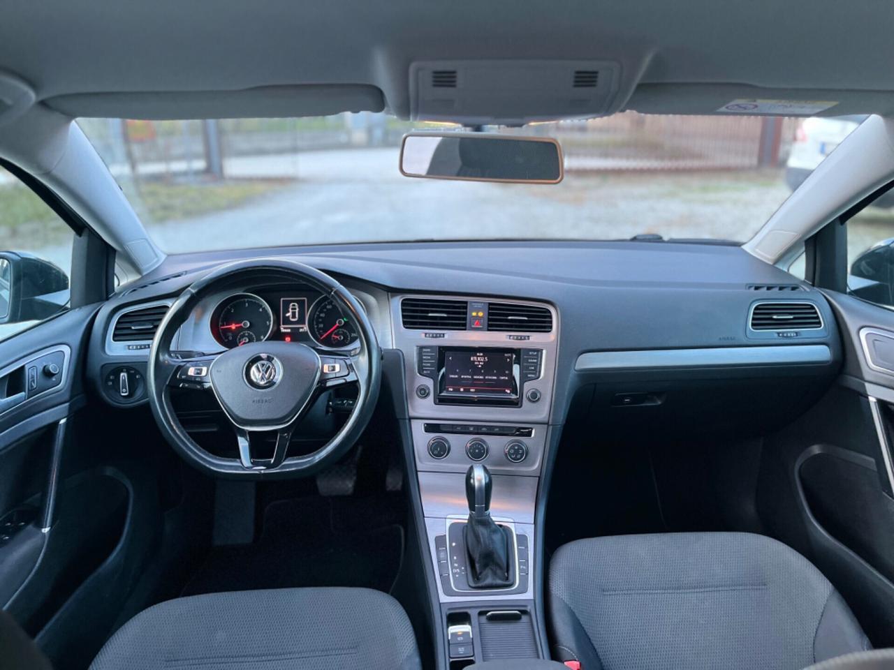 Volkswagen Golf 7 1.6 TDI DSG PERFETTA NEOPATENTATI