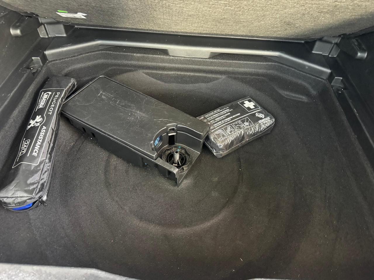 Peugeot 3008 BlueHDi 130 S&S EAT8 Allure