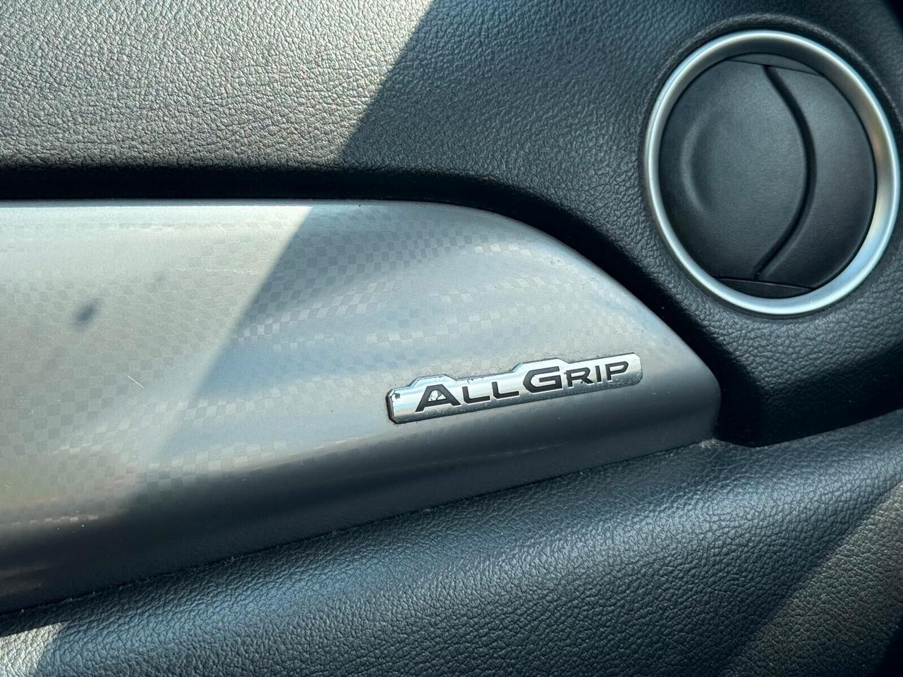 Suzuki Vitara 1.6 DDiS 4WD AllGrip V-Top