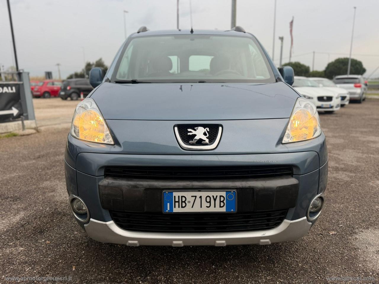 PEUGEOT Partner Tepee 1.6HDI 112CV Outdoor G.TRAINO