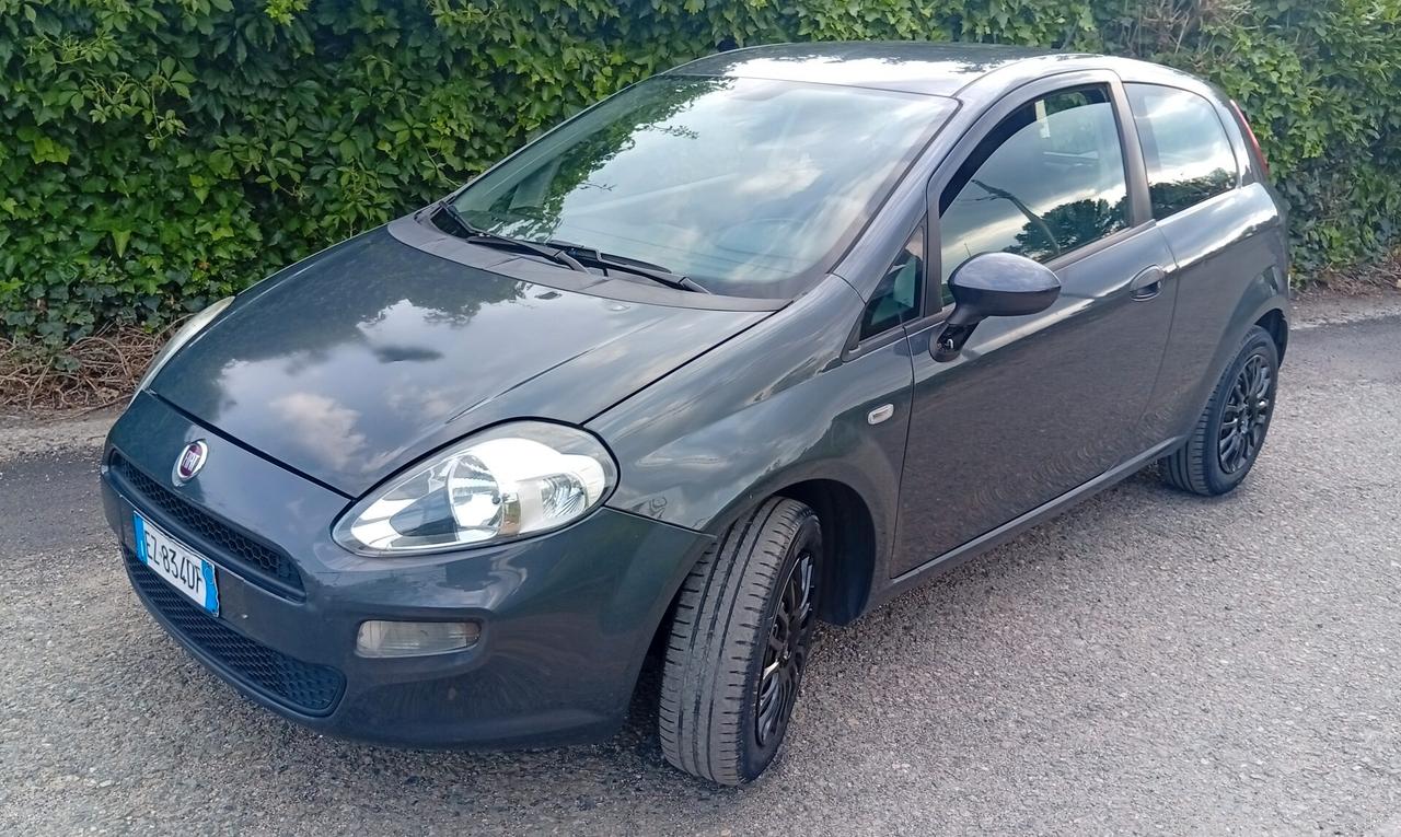 Fiat Punto 1.4 8V 3P 1 Propr . GPL 87.000km