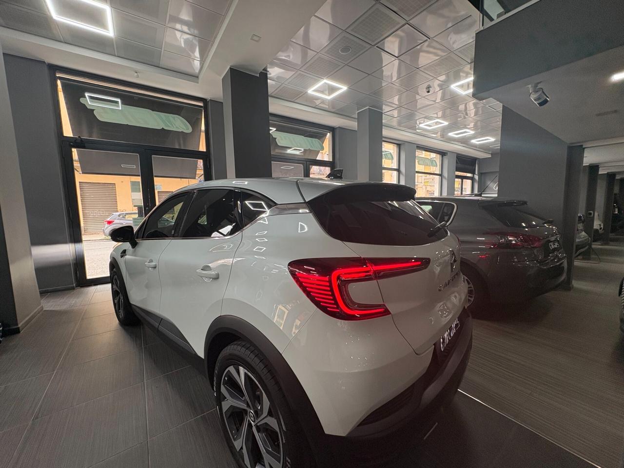 Renault Captur 1.6 E-Tech HEV Full Hybrid 145cv RS Line ITALIANA