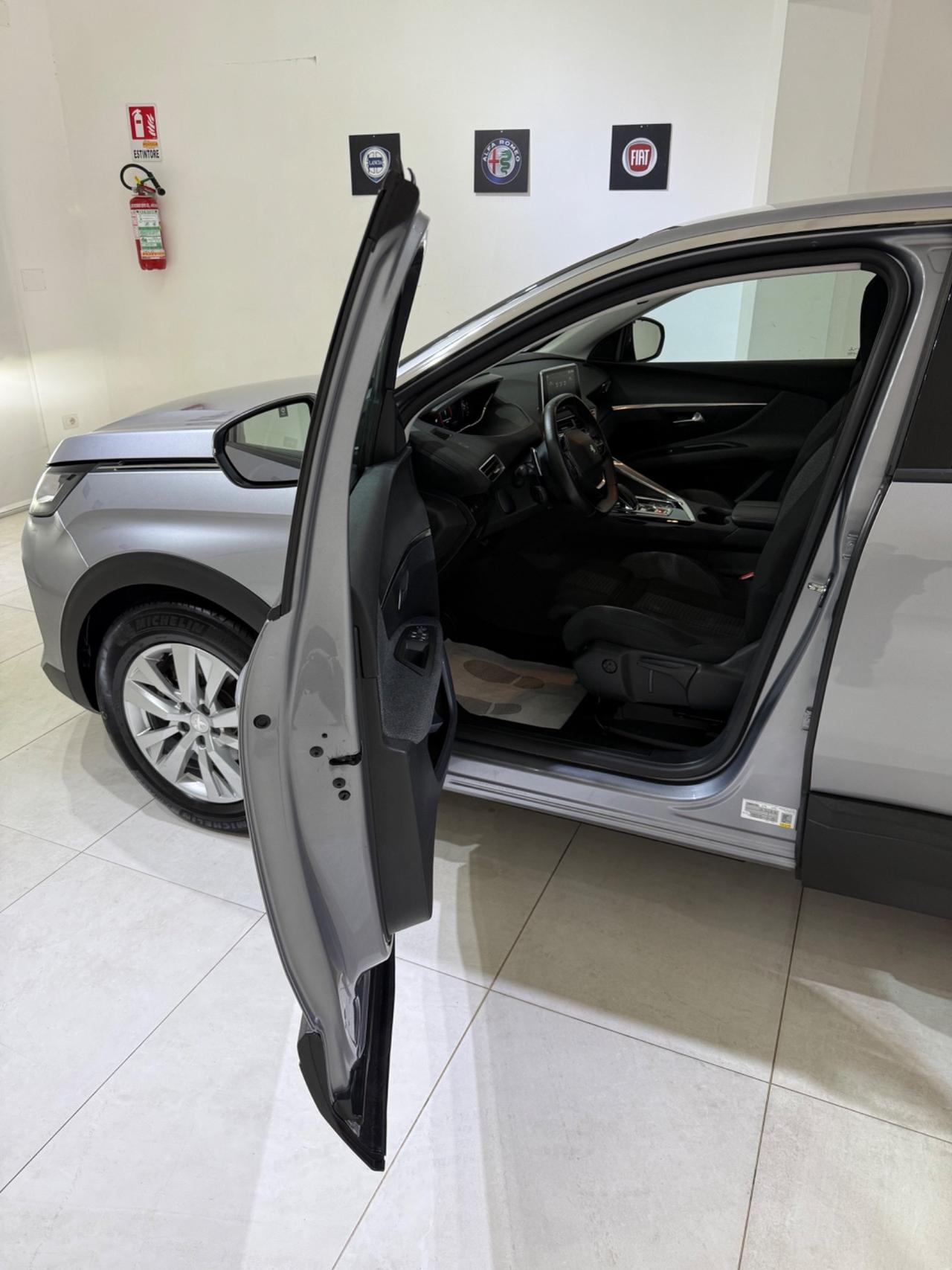 PEUGEOT 3008 BLUEHDi 130 S&S UNICOPROPRIETARIO IVA ESPOSTA