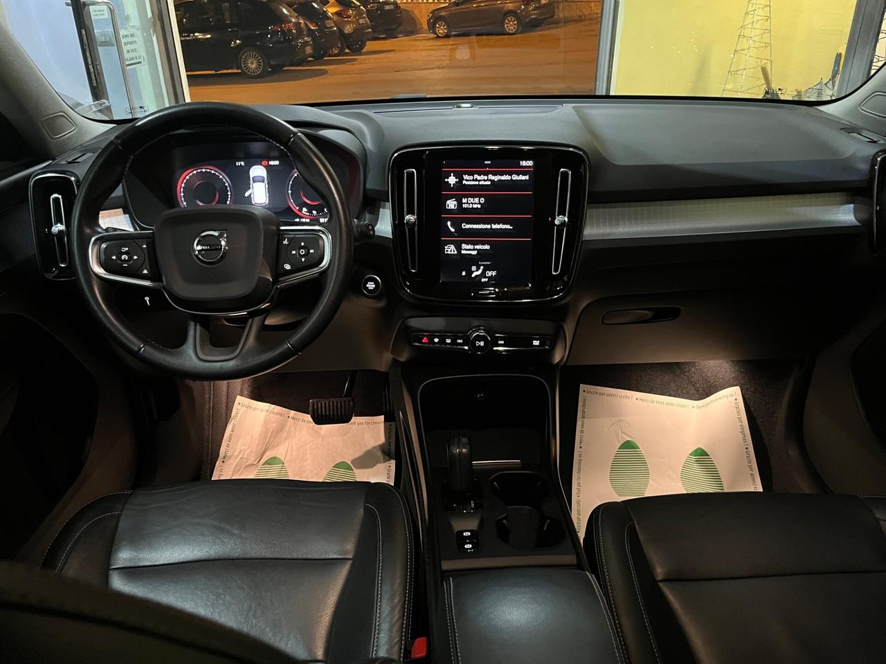 Volvo XC40 D4 AWD Geartronic Momentum