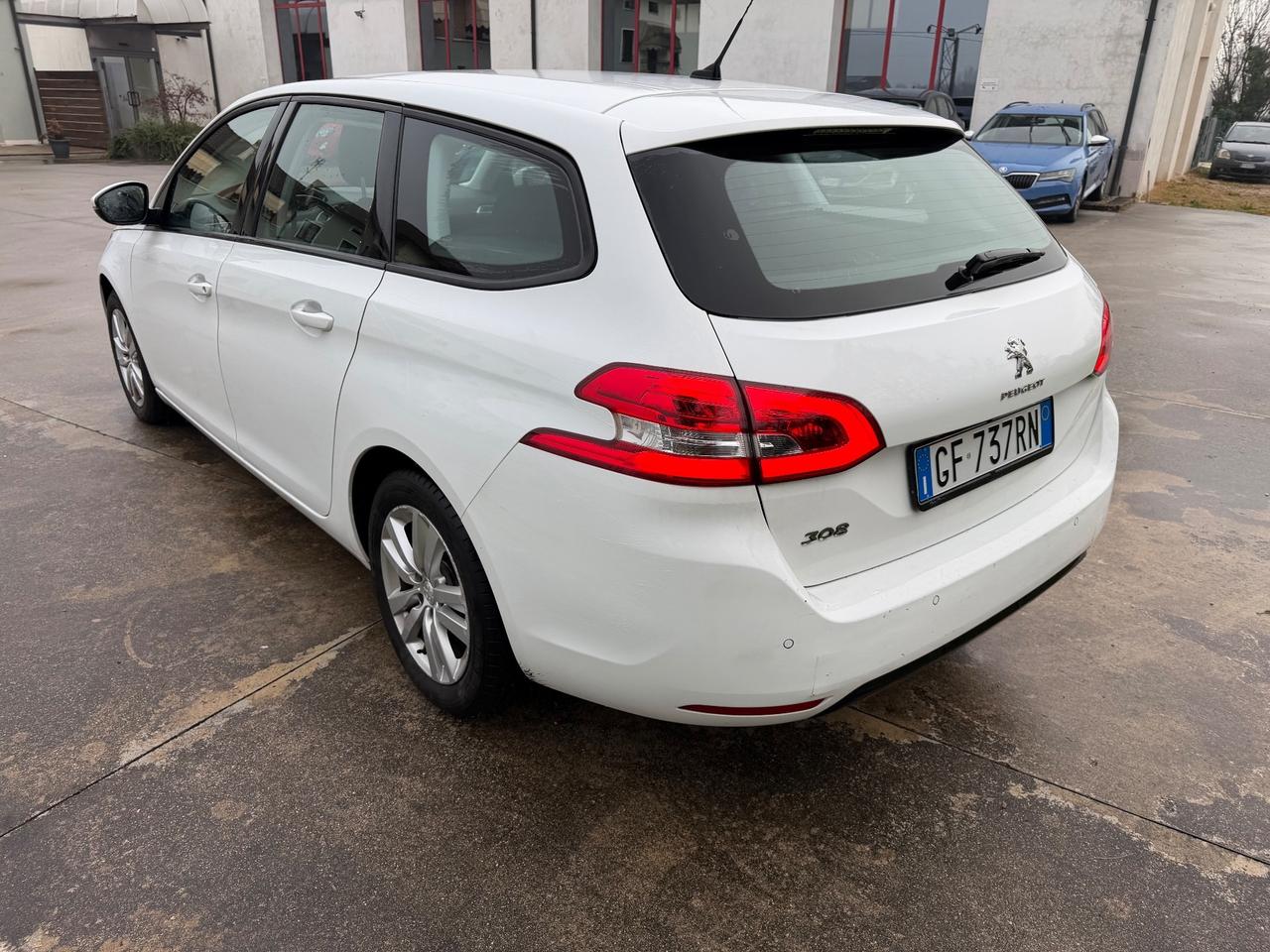 Peugeot 308 BlueHDi 130 S&S SW Allure