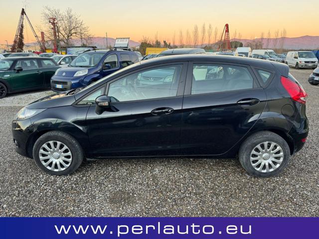 FORD Fiesta 1.4 TDCi 68CV 5 porte Titanium